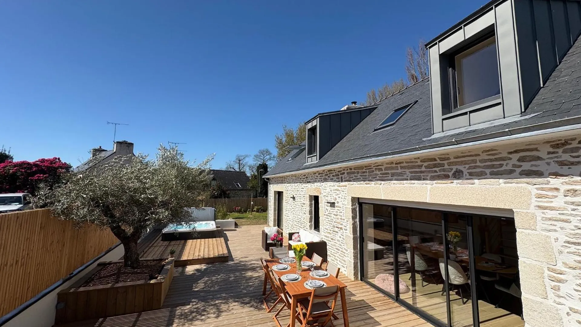 Villa Les Pierres 2 Loc Amand à La Forêt-Fouesnant 0*,  France